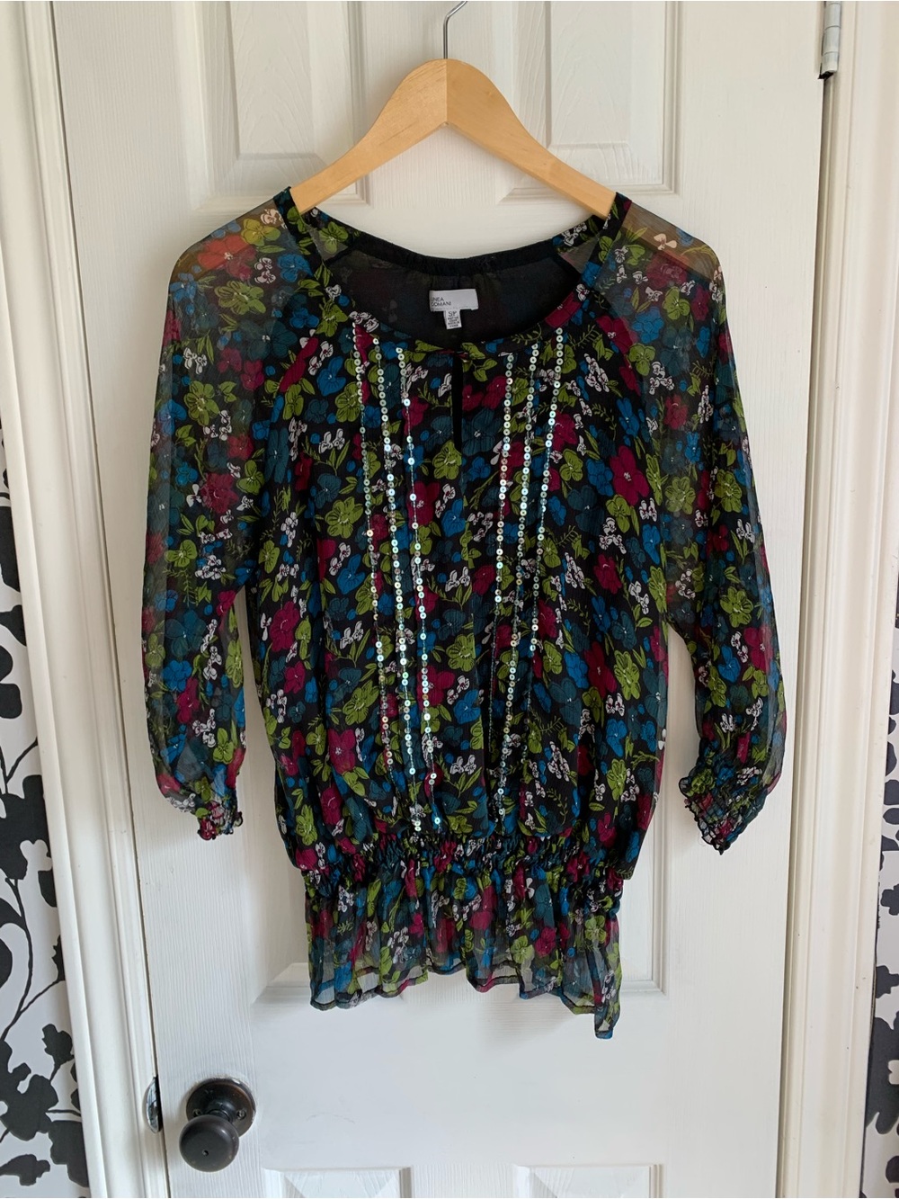 Linea Domani floral Sequin spring flowy feminine chic sheer